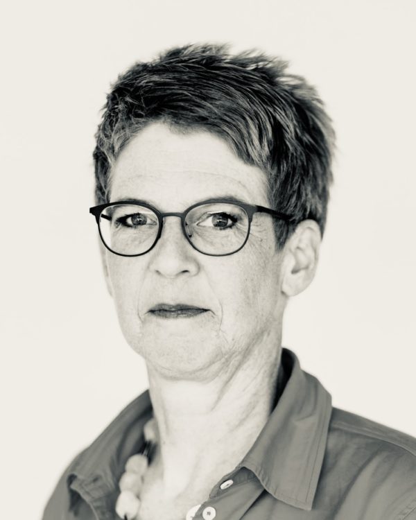 Portrait photo Prof. Dr. Susanne Schattenberg